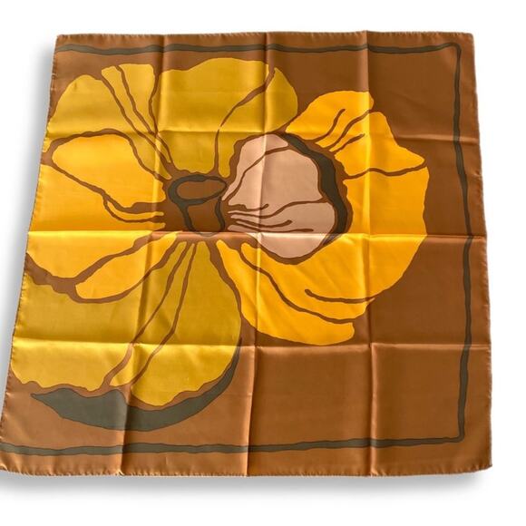 Vintage 70s Fashion Scarf Mod Flower - Picture 1 of 4
